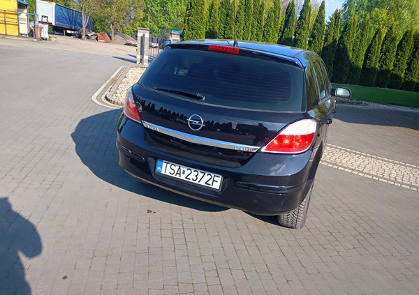 Opel Astra cena 7700 przebieg: 284000, rok produkcji 2006 z Darłowo małe 106